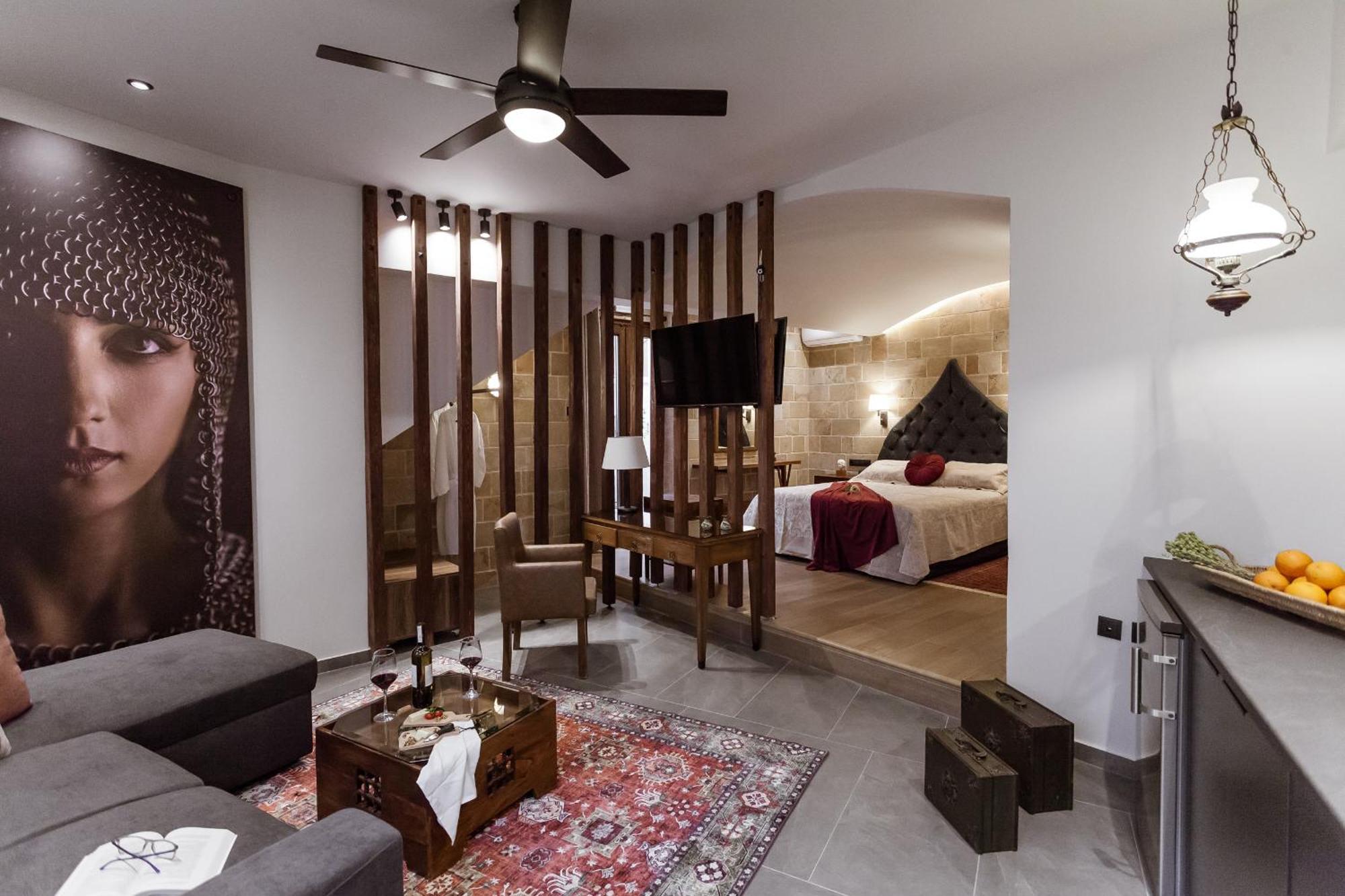 Utopia Luxury Suites - Old Town Rhodes City Kültér fotó