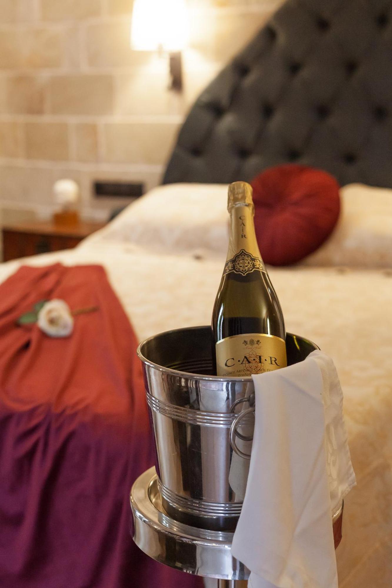 Utopia Luxury Suites - Old Town Rhodes City Kültér fotó