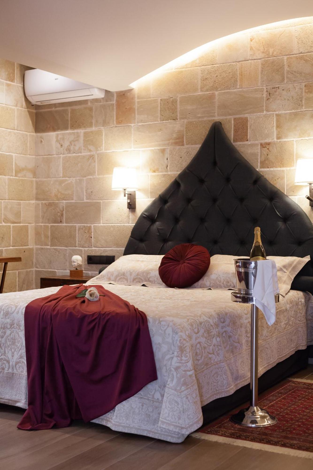 Utopia Luxury Suites - Old Town Rhodes City Kültér fotó