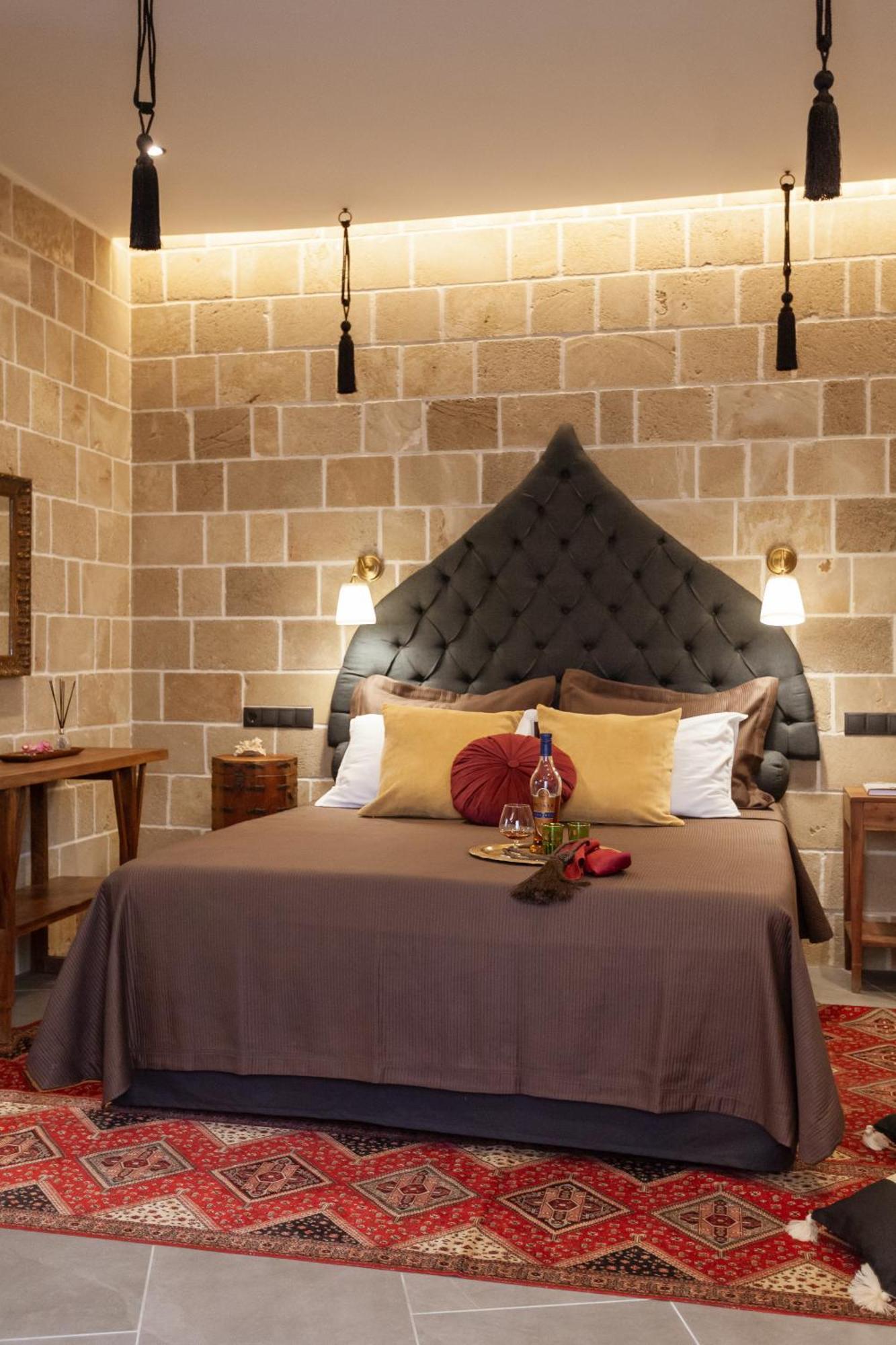 Utopia Luxury Suites - Old Town Rhodes City Kültér fotó