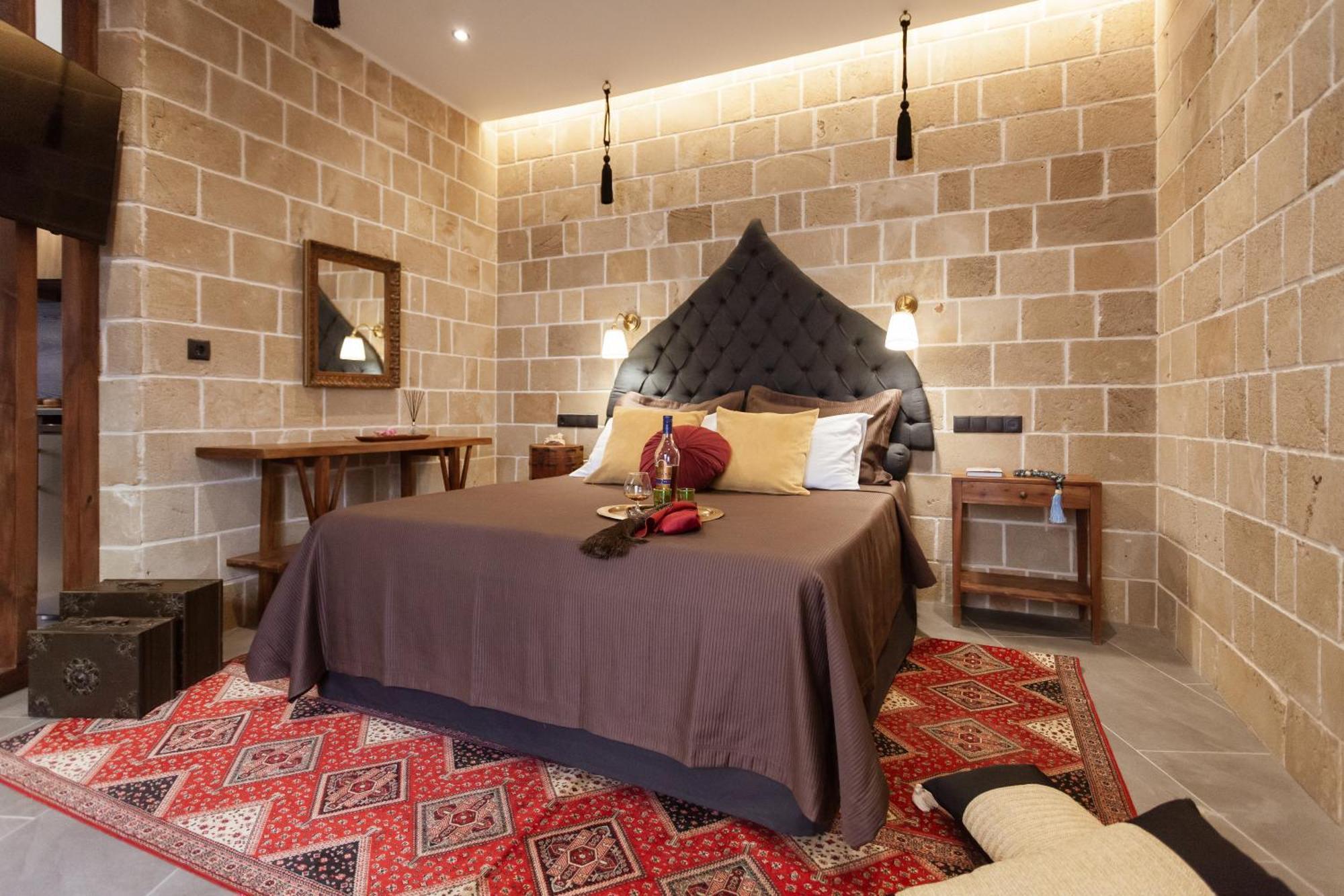 Utopia Luxury Suites - Old Town Rhodes City Kültér fotó
