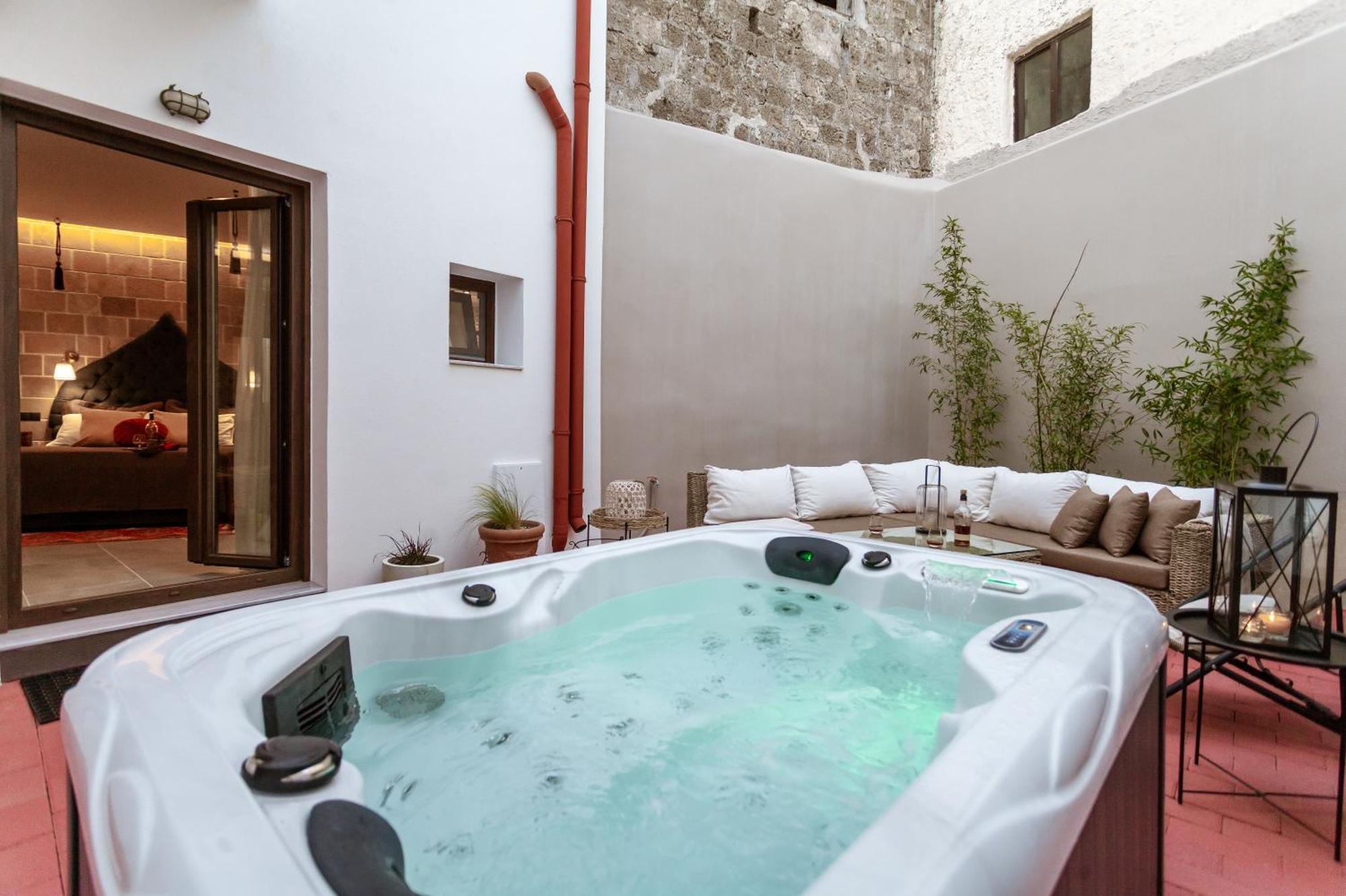 Utopia Luxury Suites - Old Town Rhodes City Kültér fotó